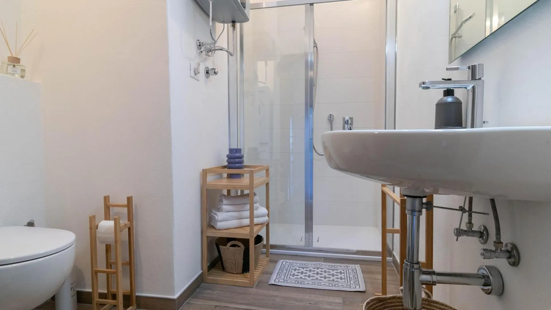 Apartment Welcomely - Casa Margherita Varenna Italy