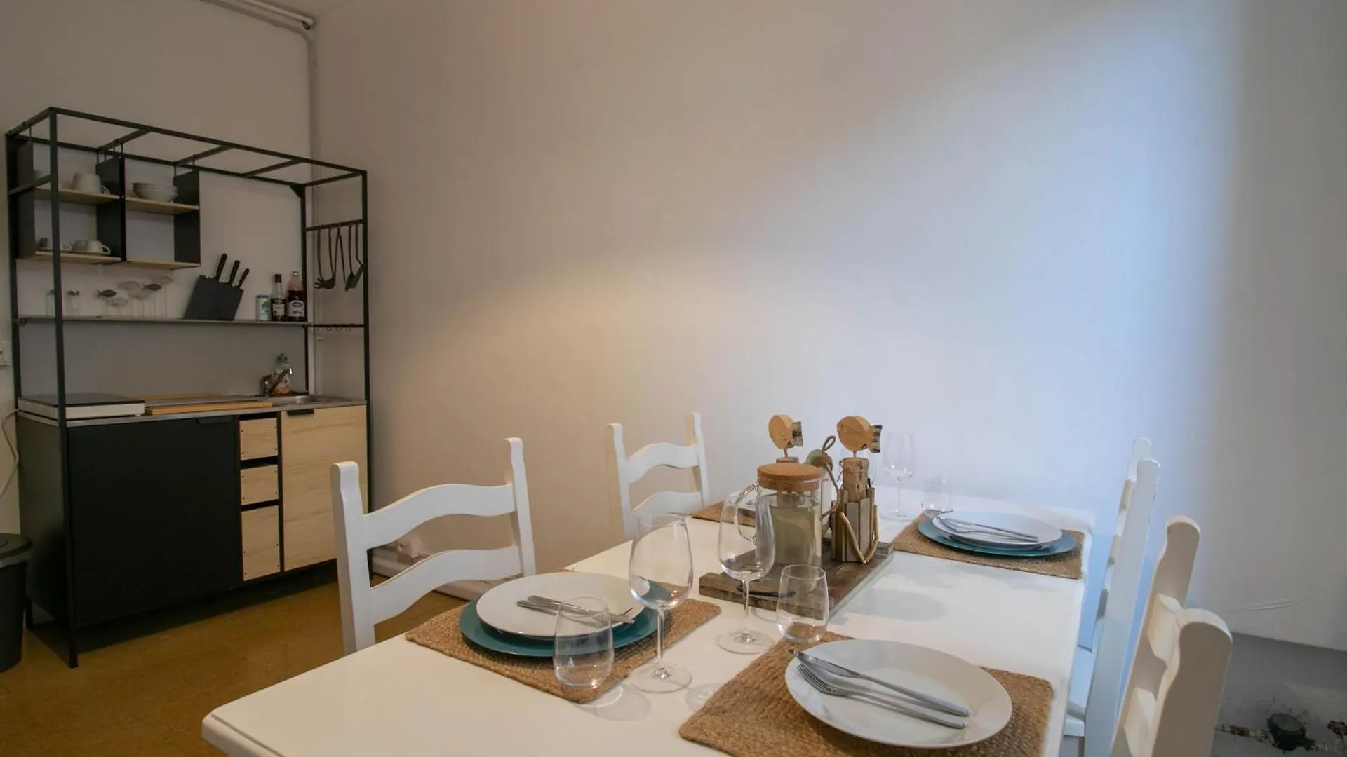 Welcomely - Casa Margherita Varenna Apartment