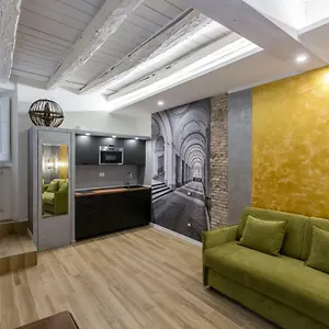  Apartment Giulia Italy
